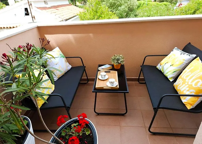 Paradise For Children, Family Oros Medulin, With A Pool, Gd Lejlighed Medulin